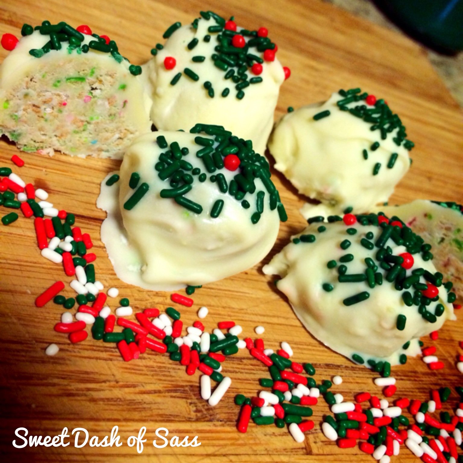 Jungle Cookie Truffles - www.SweetDashofSass.com