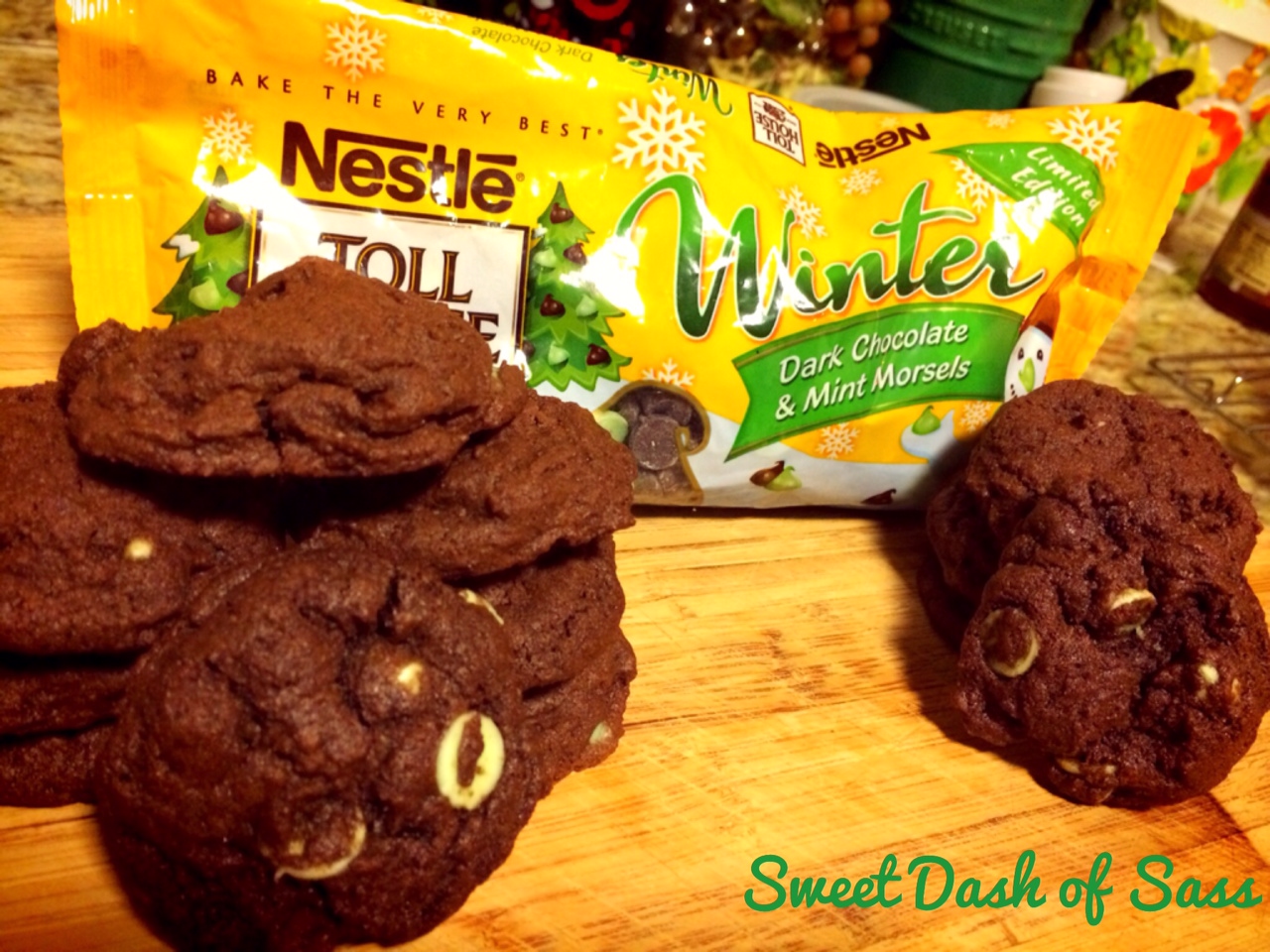 Chocolate Mint Cookies - 25 Days of Christmas - Cookie Style - www.SweetDashofSass.com