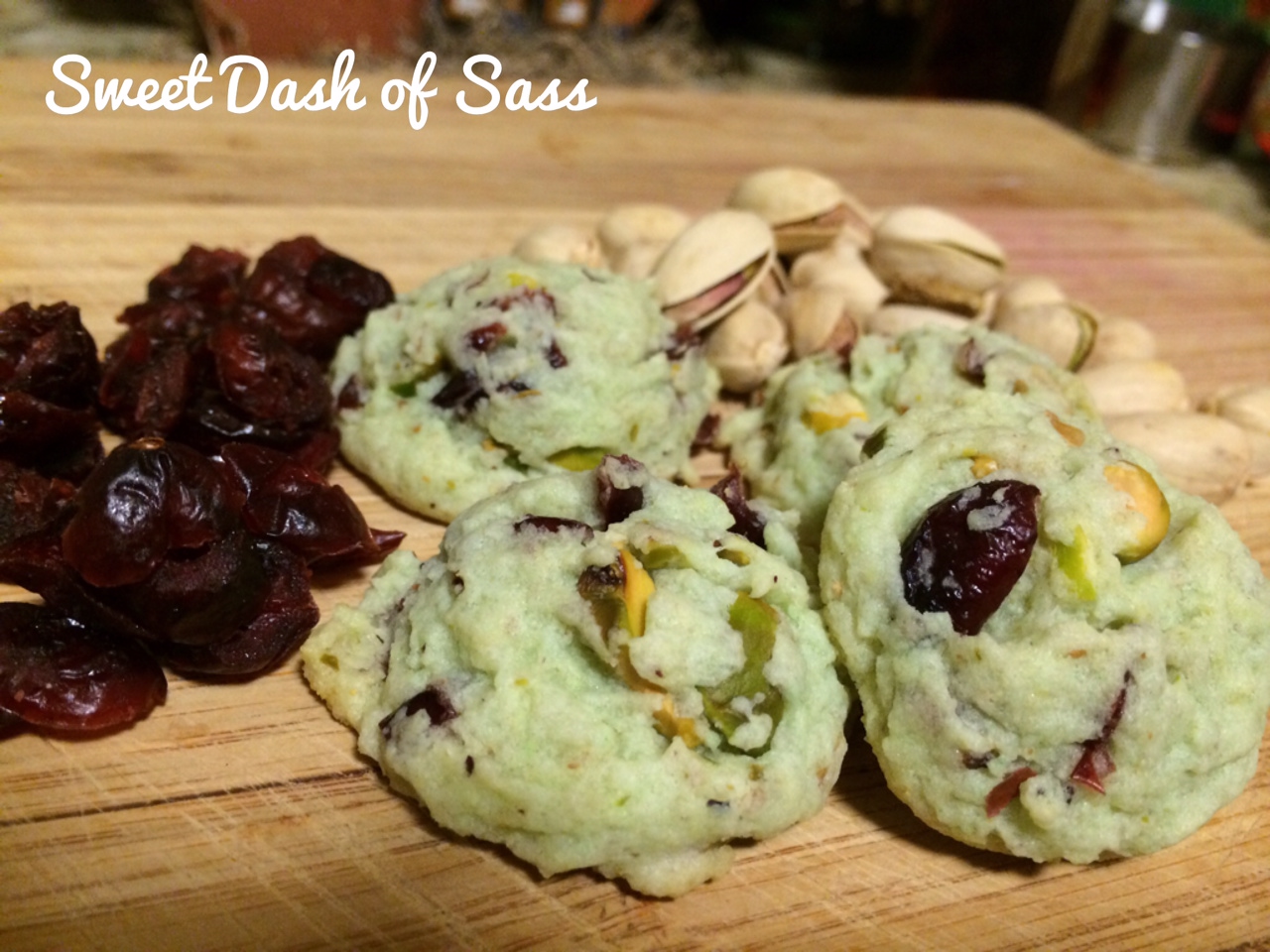 Pistachio Cranberry Cookies - 25 Days of Christmas - Cookie Style - www.SweetDashofSass.com