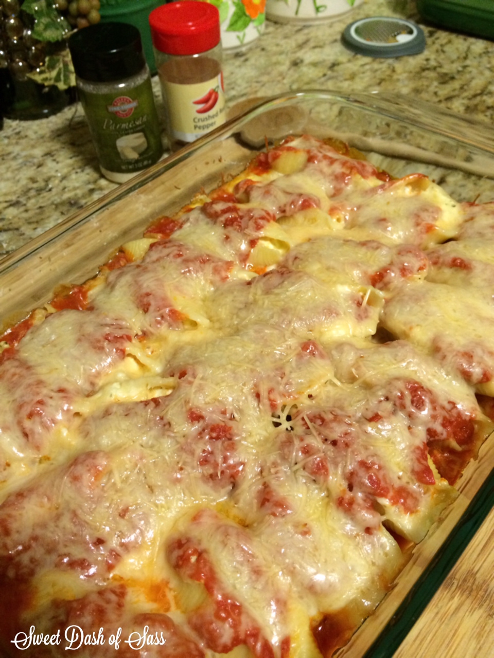 Stuffed Cheesy Shells- www.SweetDashofSass.com