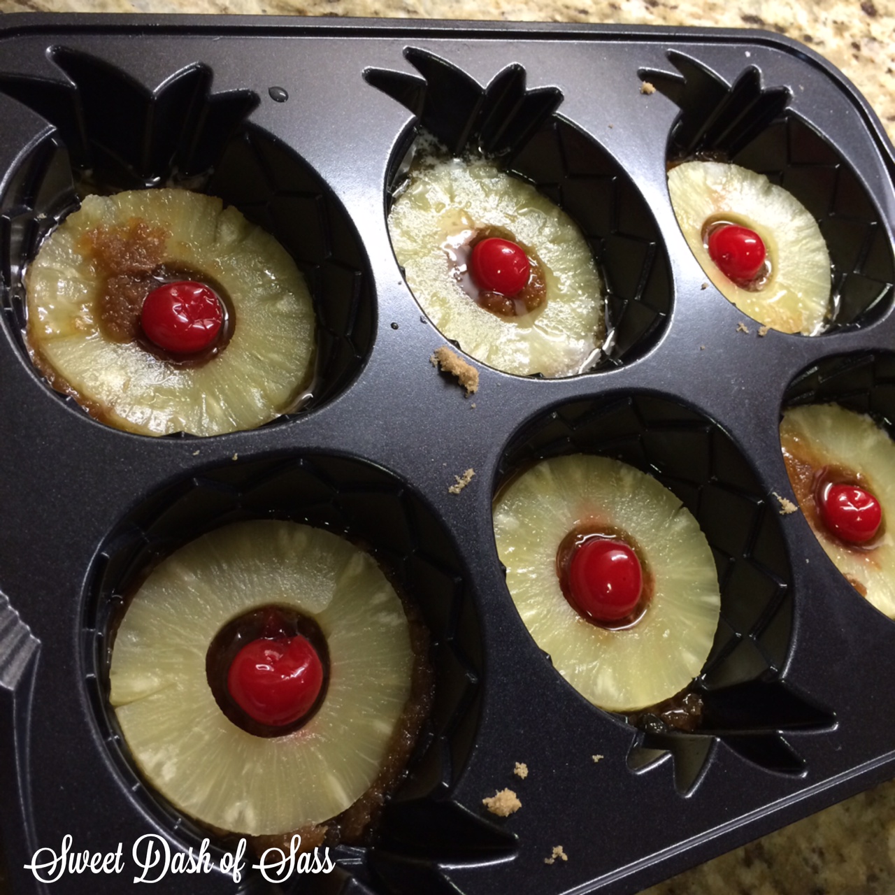 Pineapple Upside Down Cake Mini Cupcakes