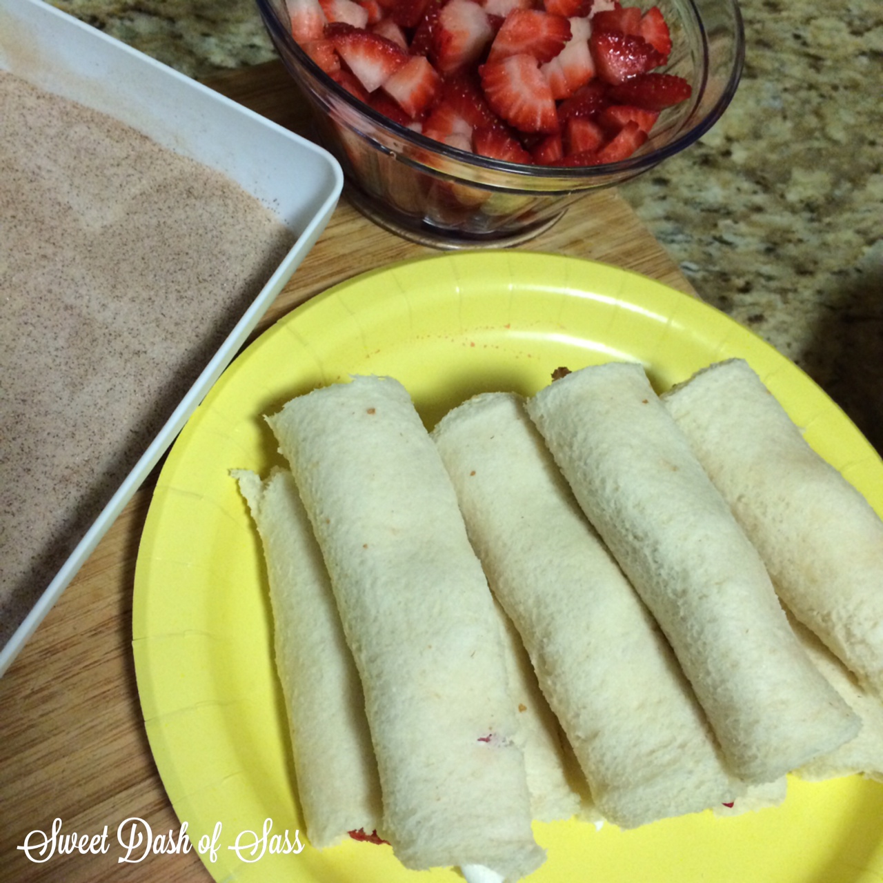 Strawberry Cinnamon French Toast Roll-ups - www.SweetDashofSass.com - so easy and delicious - will definitely make again!